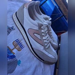 Stylish Women's White and Pink Sneakers